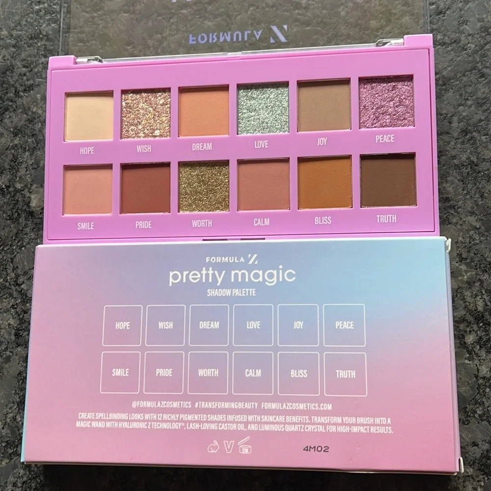 Formula Z Pretty Magic Eyeshadow Palette 12 very pretty shadows